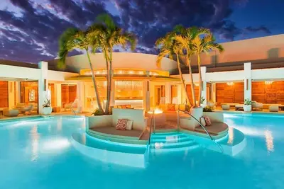 Image de Spacious Double Junior Suite, Scenic Private Beach, Near Provo's Town Center