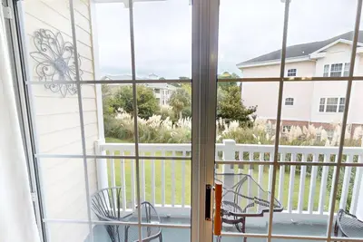 Image de Cozy Golf Villa | Pool View Paradise | Relax | Magnolia North 4872-203