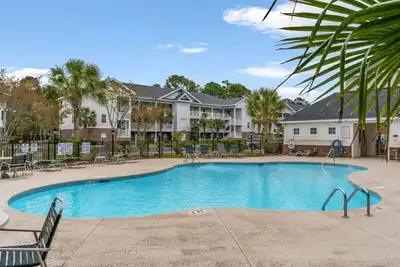 Image de Arbor Trace 724, Tranquil Golf Views, Walk to Tee Time Daily