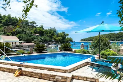 Image de Maison pour la famille près de la mer et avec la piscine Grscica, Korcula (K-23487)