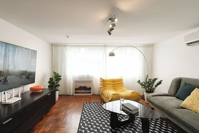 Image de Flat&Fur - Stylish 2br Mid-Century 3mins to Nimman - Airport - Chiang Mai