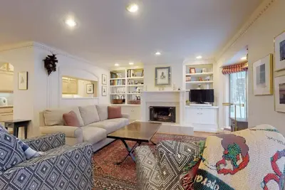 Image de Walk to Chair Lift - Cozy Vail Village Townhome!