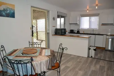 Image de The Cozy Penguin with Sea Views