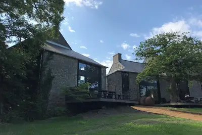 Image de Charmant corps de ferme entre saint Malo et dinard.