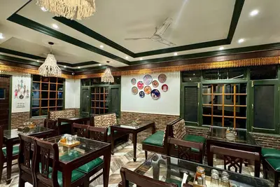 Image de Majestic Himalayan View Rooms in delightful Mussoorie and amazing food