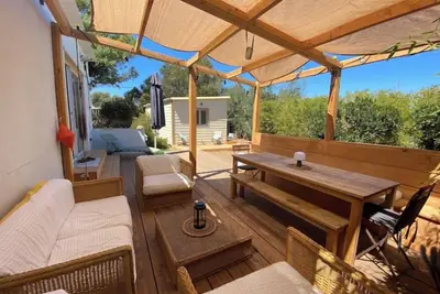 Image de 2 Cabanons accès mer tout confort beau jardin