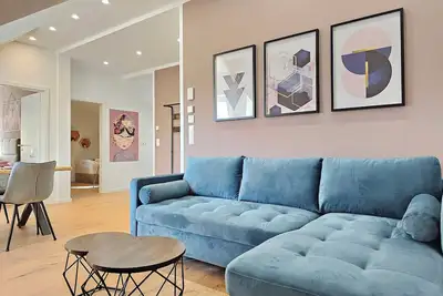 Image de Amethyst - Right next to the castle, terrace, switch & stream