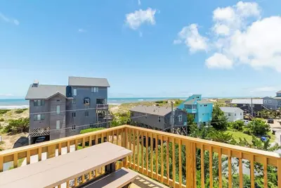 Image de Semi Oceanfront home in Avon w/ ocean views