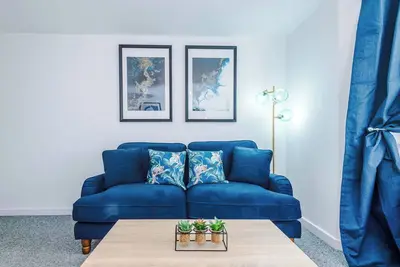 Image de Modern 2-Bed Apt in Earlsdon, Coventry: Free Parking, Superfast WiFi