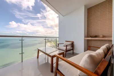 Image de 24th floor ocean view 2br