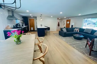 Image de New Property for Jackson Hole Property Management Renovated! Big Back Yard Oasis