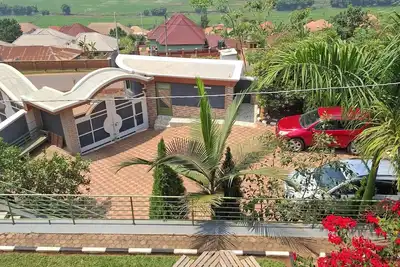 Image de Visitez les Gorilles, A Kigali, Appartement de rêve jusqu'à 8 personnes