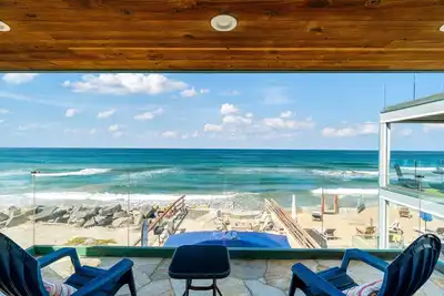 Image de Sunsets at the Beach House