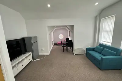 Image de Stunning Birmingham City Center Apartment with Free Parking - Sleeps 4