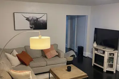 Image de Downtown spacious 3 bedroom