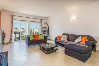 Image de Appartement \"A Big Little House\" avec terrasse privée, Wi-Fi et climatisation