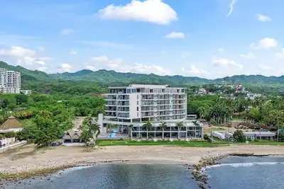Image de Zantamar 105c: Beachfront Suite on Groundfloor