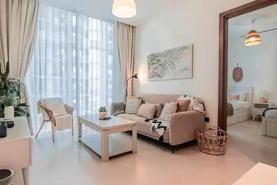 Image de Inviting 2br Apartment - Only 10 Mins to Downtown - Sobha Creek Vista Reserve