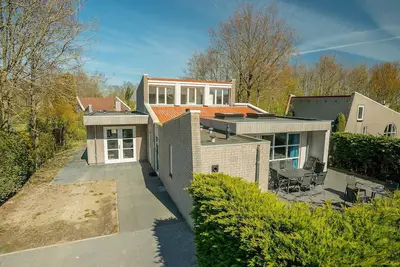Image de Wheelchair accessible 10-person bungalow