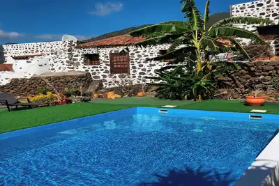 Image de Sombrero de Pico A en el Paso, La Palma. Piscina Compartida