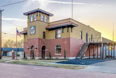 Image de Calaboose Loft - Firehouse 1918