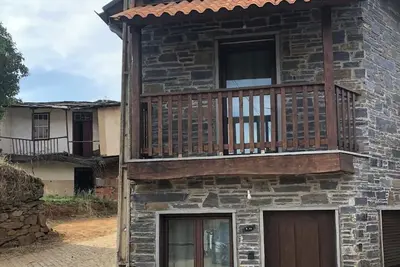 Image de Charming 2-bedroom house with Ac and WiFi in lovely Rabal