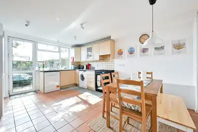 Image de GuestReady - Charmante maison de ville à West Kensington