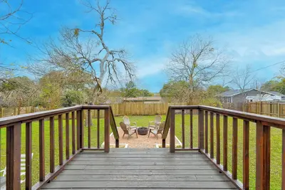 New! The Georgetown Square Lodge