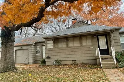 Image de Spacious Midtown 4 bedroom, 3 bath house with private yard. Close to Expo Center