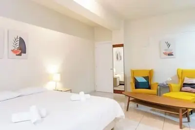 Spacious studio located in the pedestrian zone