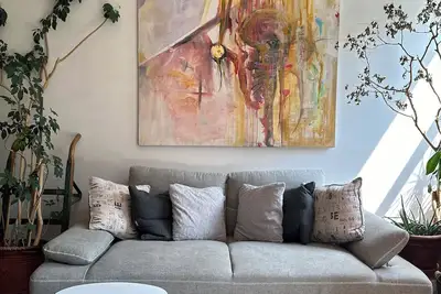 Image de Authentic Artist’s Loft Close to Downtown Toronto