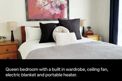 Image de Modern Unit 4 kms To Sovereign Hill | 1-6 Guests w/ Garage and Backyard