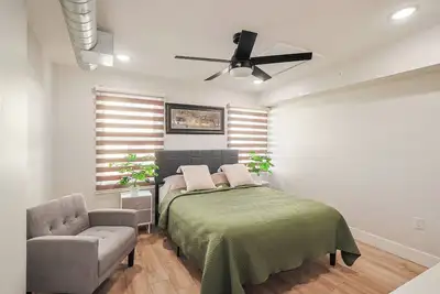 Modern & Cozy Downtown Apartment in Cincinnati