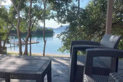 Image de Fujita Villa Newly built house for rent with deck - Fujita Villa / Shozugun Kagawa