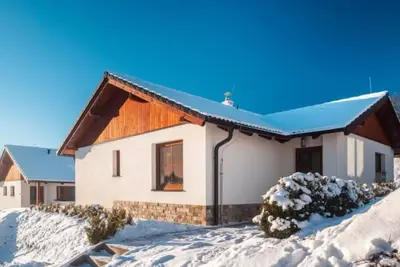 Image de Joli appartement dans une maison de vacances avec Wifi, Tv, terrasse, animaux admis, parking