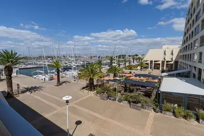 Image de Confortable appartement pour 4 personnes avec Wifi, climatisation, Tv et animaux admis