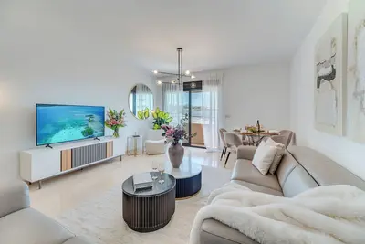 Image de The Sunrise Golden Mile Flat By Vacation Marbella