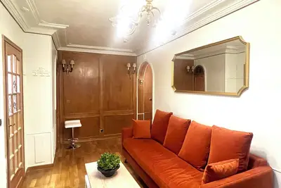 Image de Appartement typique Parisien - charme et expérience unique