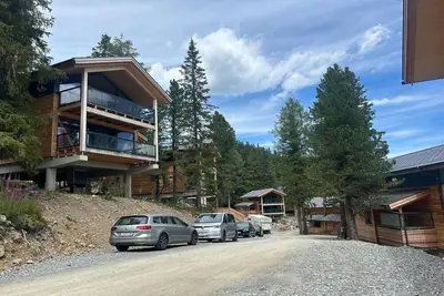 Superbe chalet avec vue sur la montagne