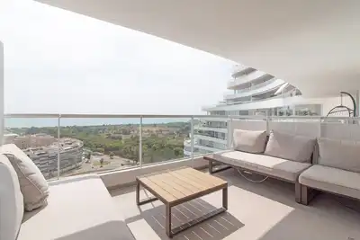 Image de Global Properties: Two-terrace flat with sea views and swimming pool in Canet