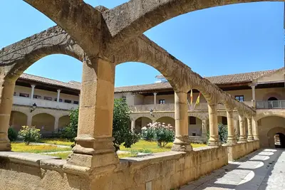 Image de Gredos Norte Aldea con 70 Habitantes