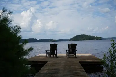 Image de Mary Lake Sunset Lodge