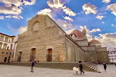 Image de Luxurious 3-Bedroom Apartment with Views of the Medicean Chapels\n\n\n\n\n\n\n