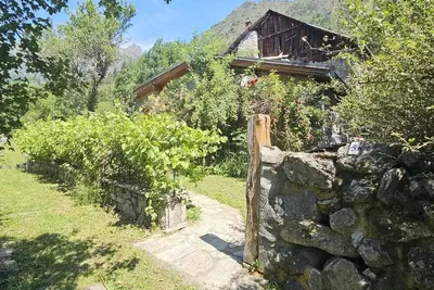 Image de Serene 2-bedroom chalet in Valjouffrey with stunning mountain views