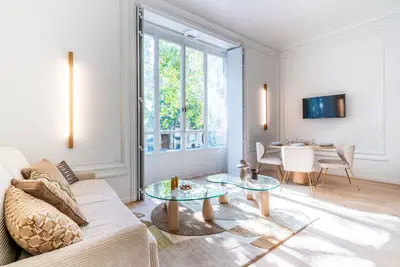 Image de Appartement conviviale et élégant Paris 17