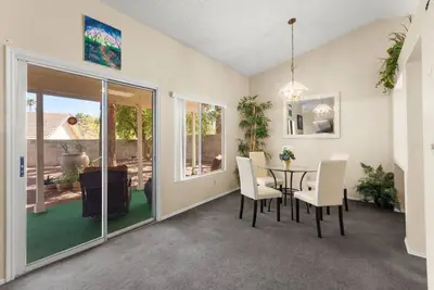 Image de Cozy 2-beds 2 baths house in enjoyable Henderson with Ac WiFi garage pet welcome