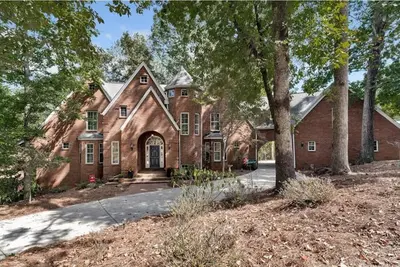 Image de 4br/4ba luxury-Sleeps up to 13, Pvt Entrance  N Oconee  Rvr-Edge of Uga Campus