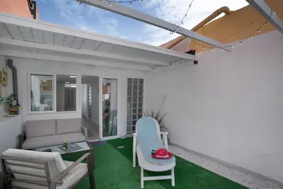 Image de Appartement de vacances 'Villa Monica' avec vue sur la mer, terrasse privée et Wi-Fi