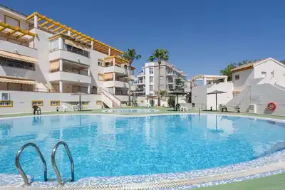Image de Maison de vacances 'Casa Fran' avec vue sur la mer, piscine partagée et climatisation