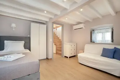 Image de Maison de vacances 'Koilada Family House 1' avec vue sur la mer, Wi-Fi et climatisation
